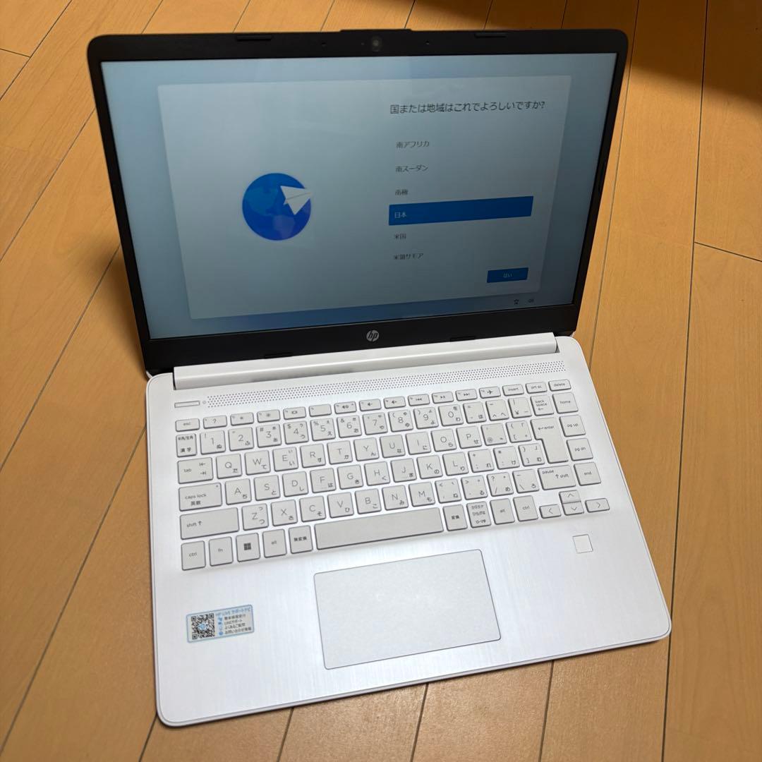 hp ノートPC 14s-fq0521AU(美品)