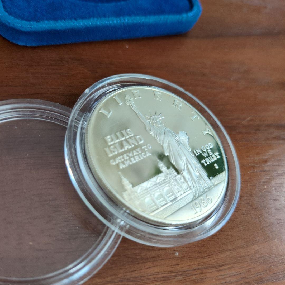 1986　リバティー1ドル記念銀貨　自由の女神デザイン