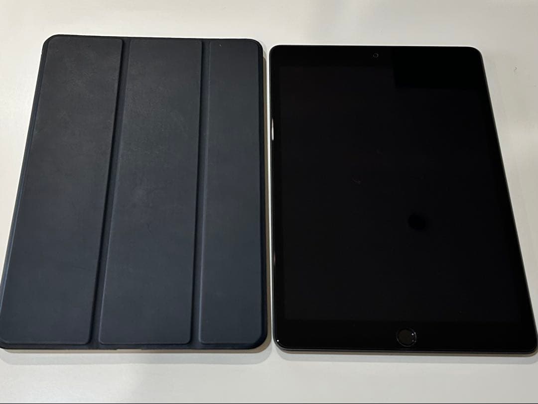 Apple iPad 第9世代 Wi-Fiスペースグレー 本体　付属品有