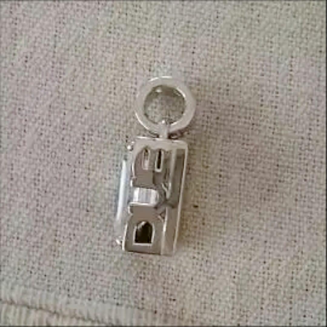 ほぼ未使用☆DUB ネックレストップ