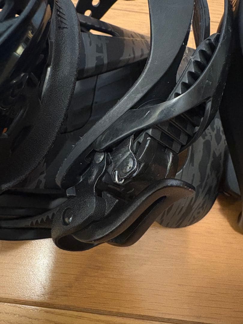 フラックスDS ビンディングMサイズ【美品】新品未使用デッキ保護シート付き