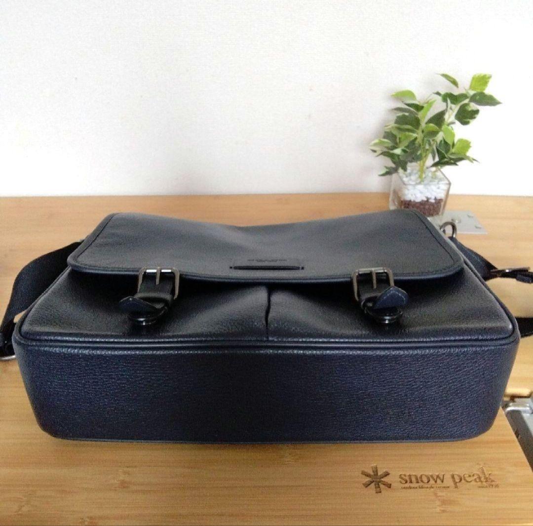 COACH ネイビー メッセンジャーバッグ　ショルダーバッグ