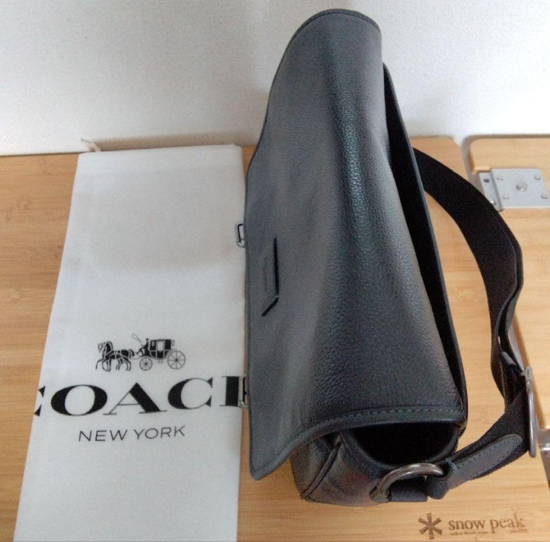 COACH ネイビー メッセンジャーバッグ　ショルダーバッグ