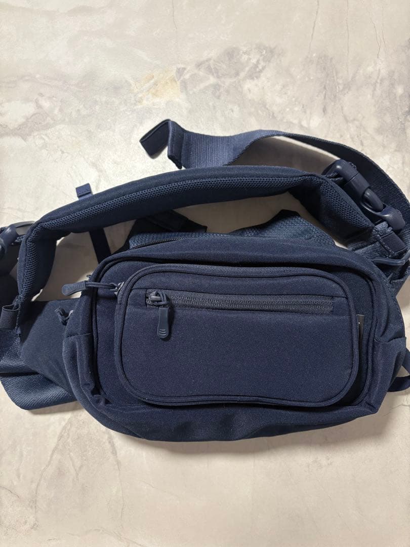 最終値下げポリフル ヒップシート ネイビーブルー