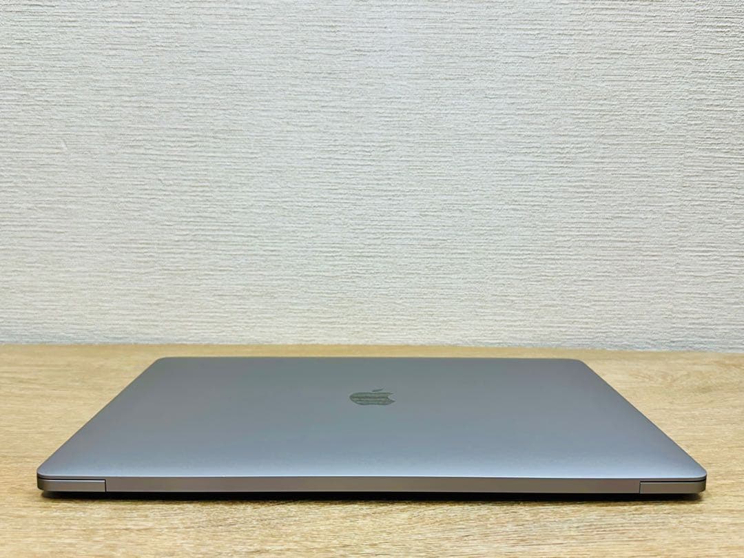 2025年OS] MacBook Pro ／4K／メモリ32GB／Office付
