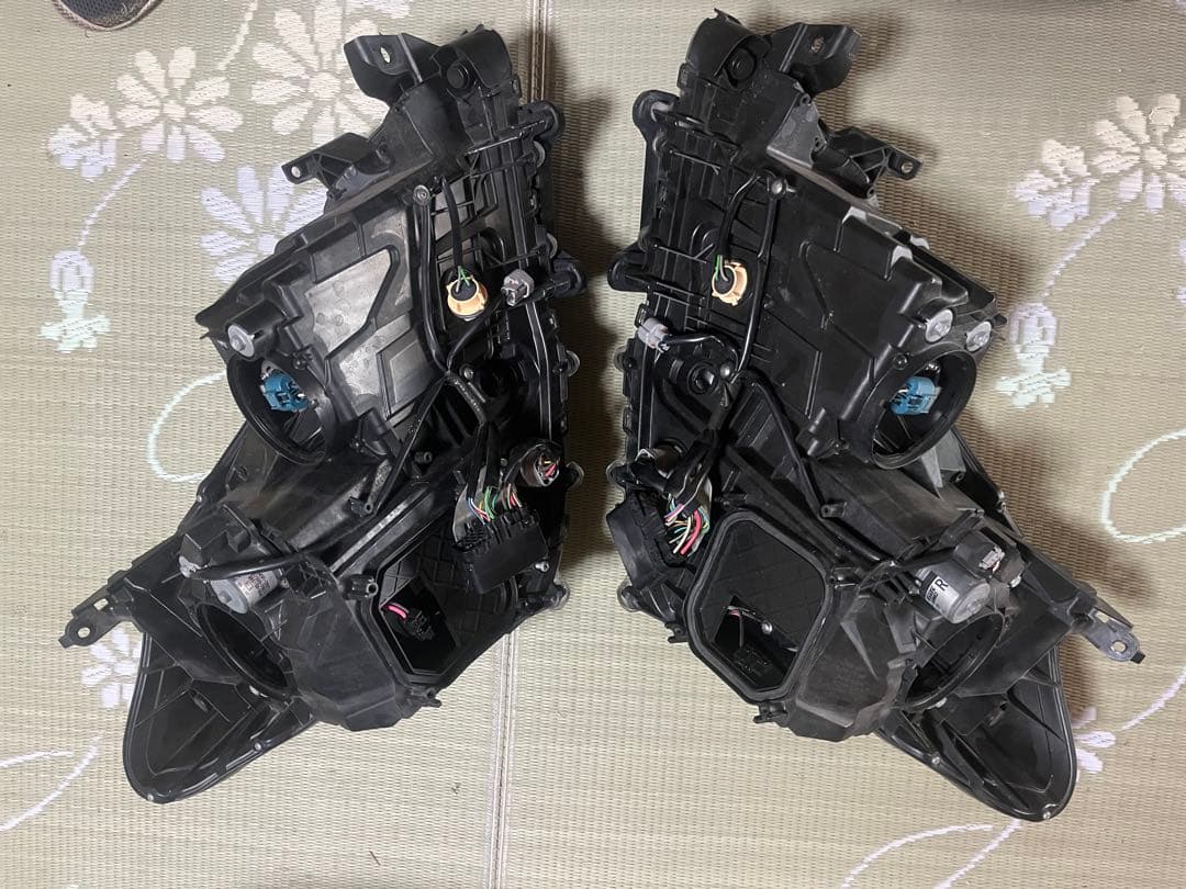 S.Y 　200型クラウン　ヘッドライト　ジャンク