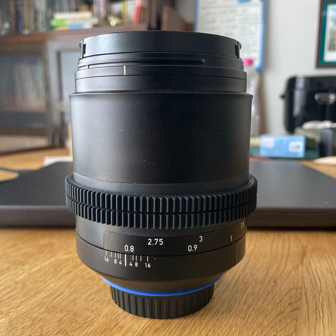 Zeiss milvus 85mm f/1.4 単焦点レンズ