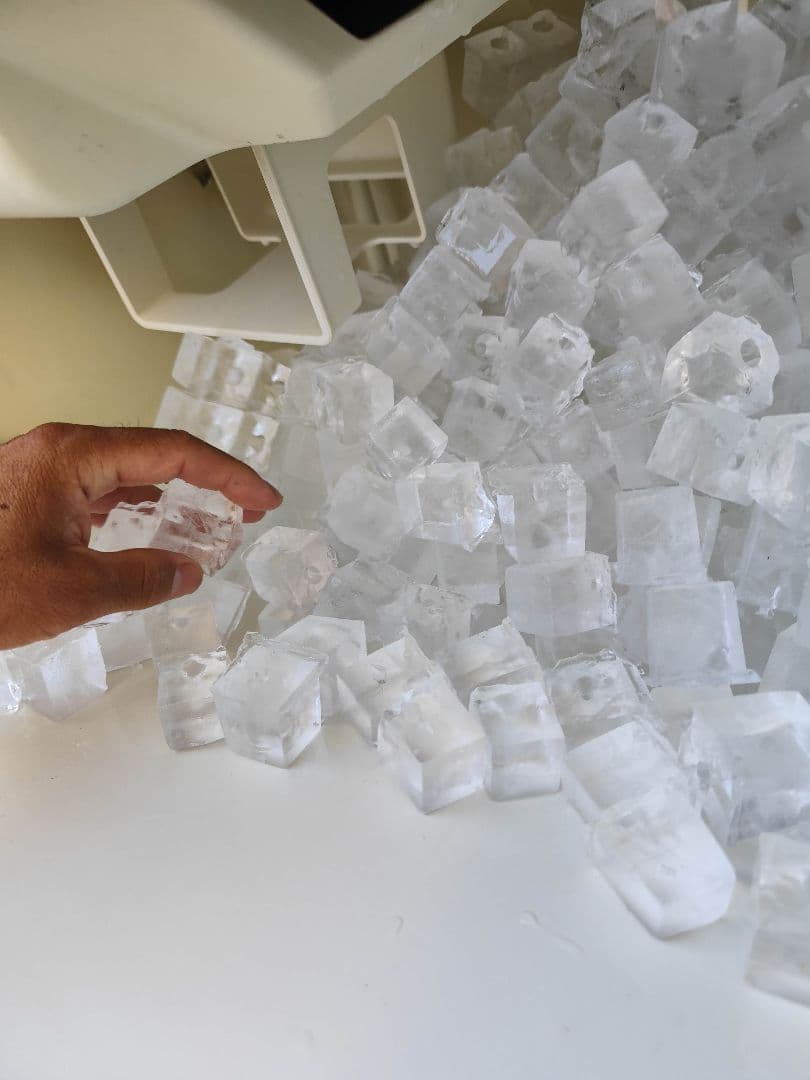 予約済み 全自動製氷機（35L）近隣配送無料＋保証＋設置込