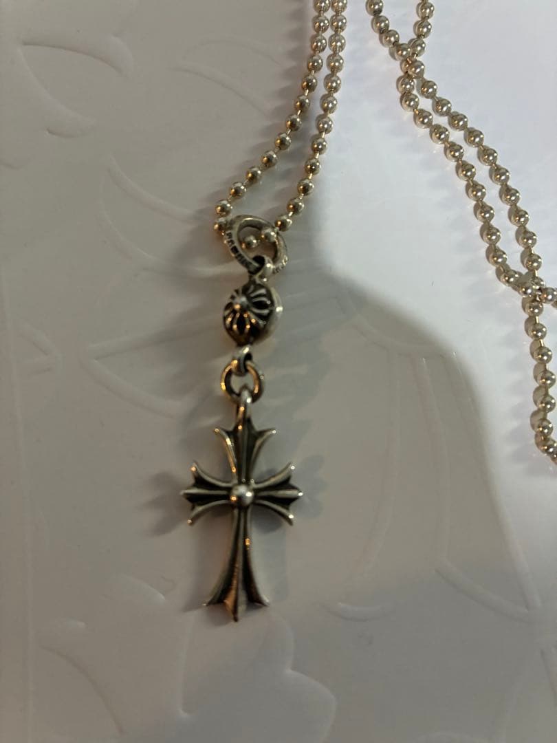 Chrome Hearts 1ボール タイニー CH クロス・ボールチェーン