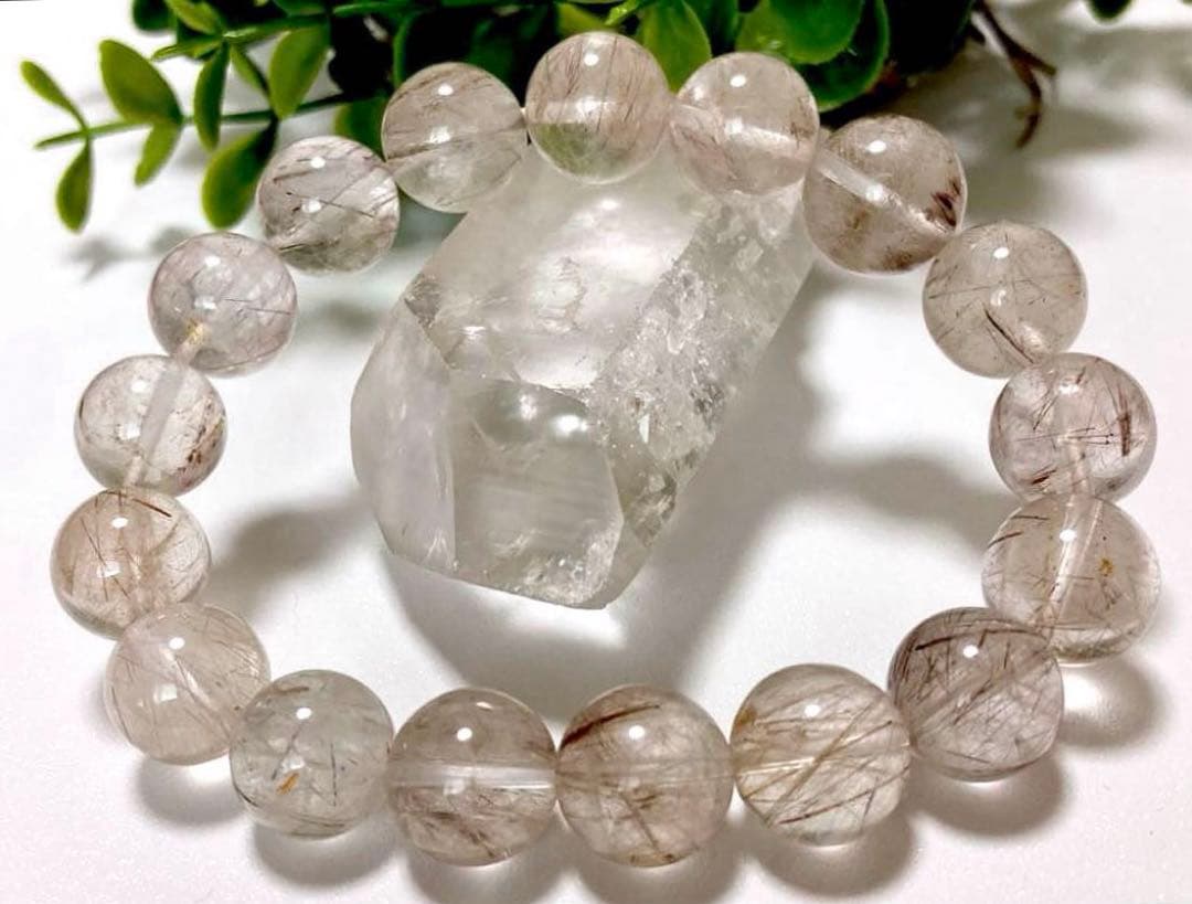 ゆうご　究極品質　現代に蘇った伝説の国産水晶　山梨乙女鉱山産淡桃源郷水晶