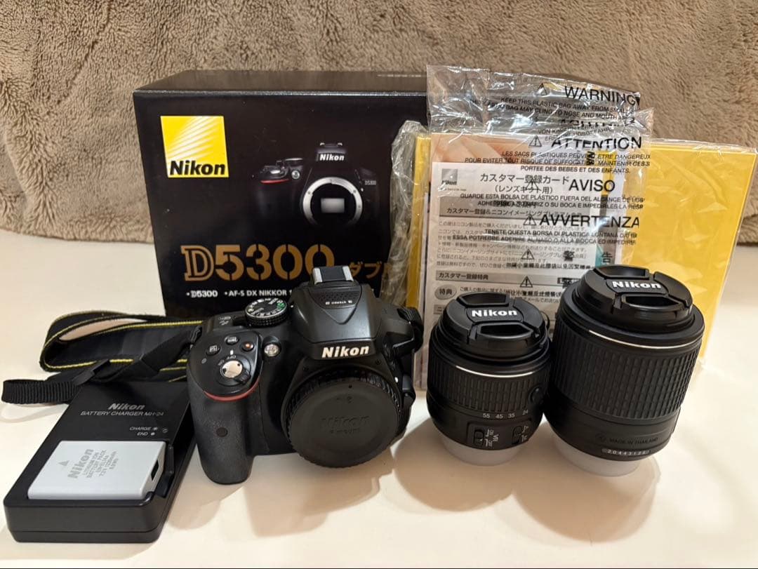 Nikon D5300 ダブルズームキット2 Wi-Fi搭載 簡単操作