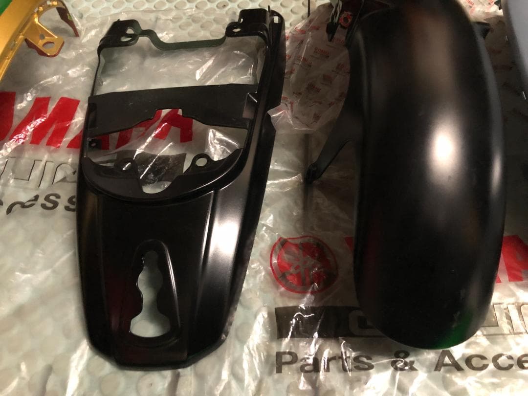 katt!　ヤマハ XSR155　XSR125　純正カウル　シート　他色々