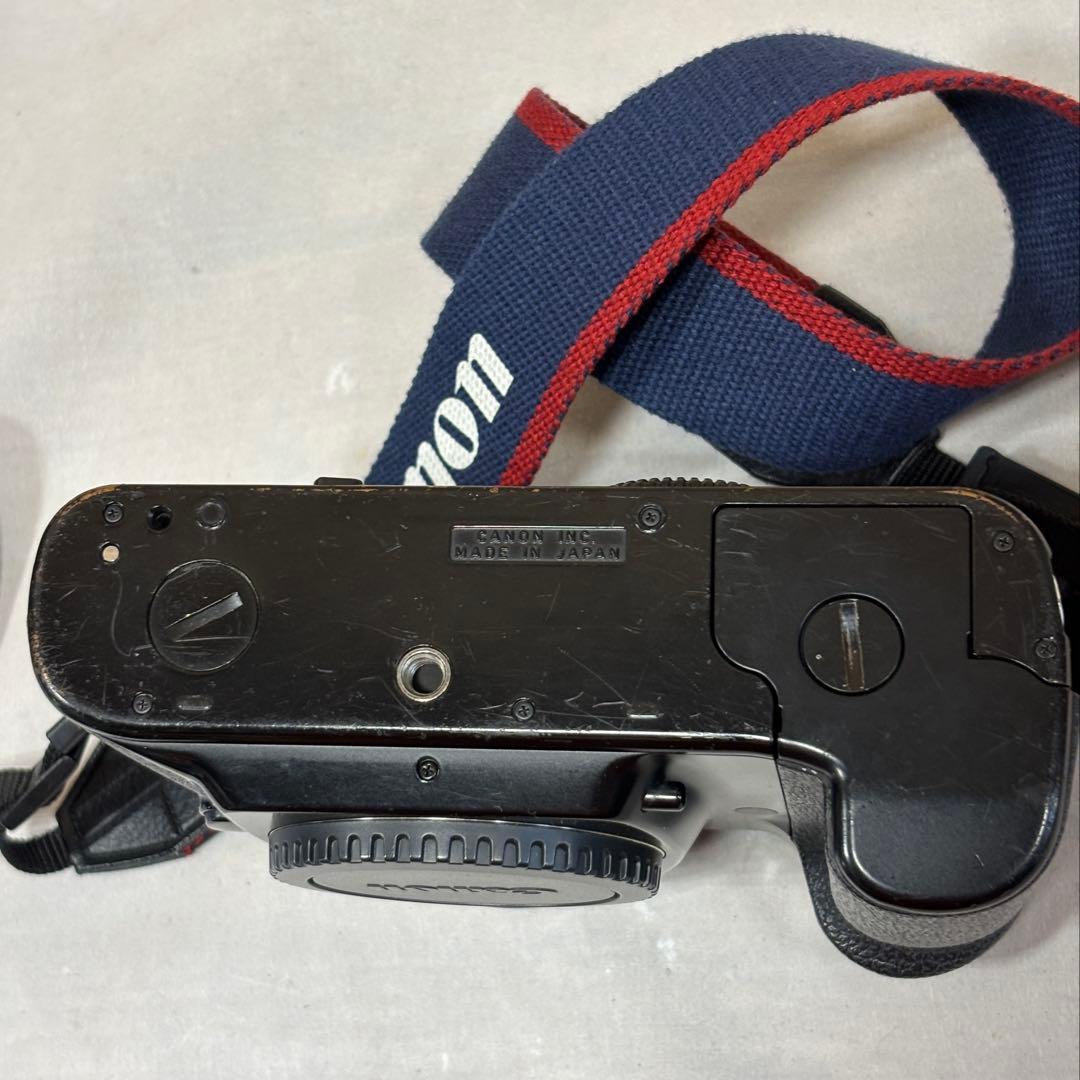 モナカ　ジャンク　Canon EOS-1N フィルム一眼レフカメラ