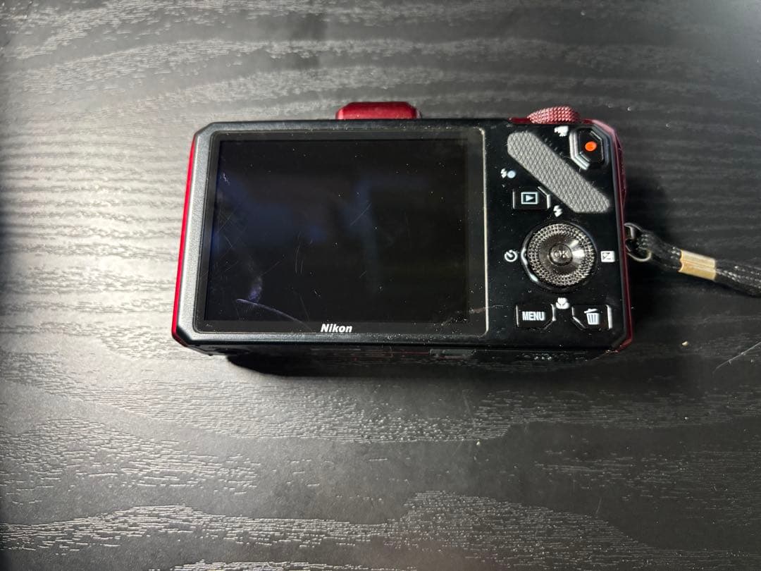 Nikon COOLPIX S9300【本体のみ・動作確認済み】