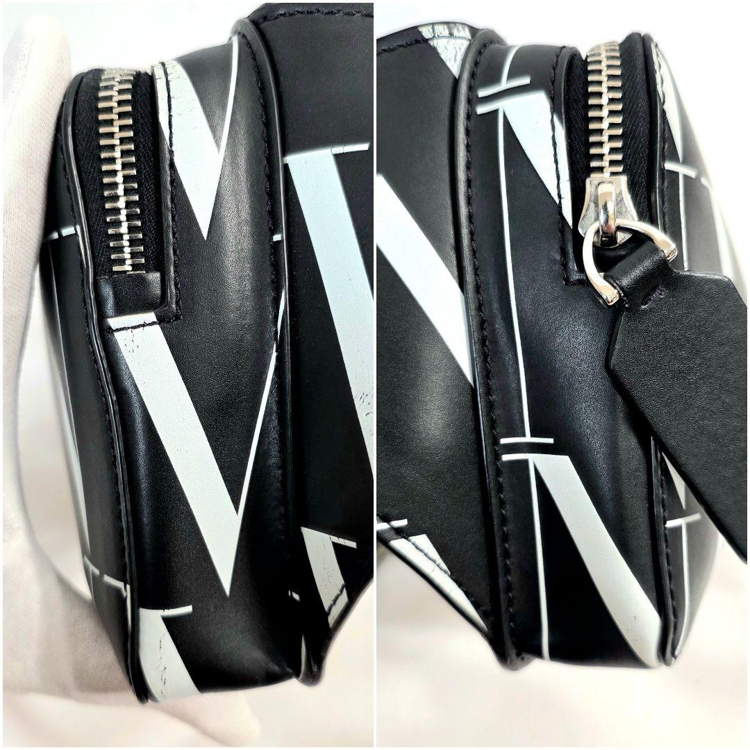 VALENTINO　VLTNタイムズ　ボディバッグ　斜め掛け　ブラック　美品