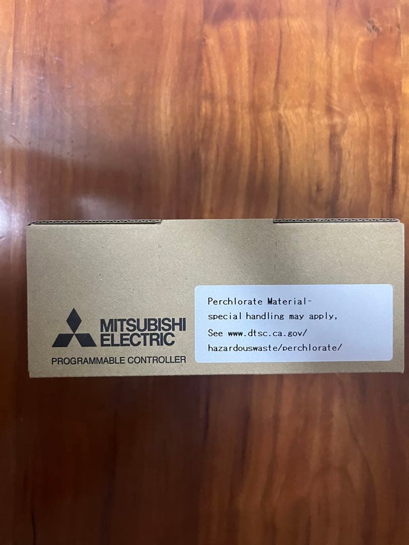 【新品未使用】三菱電機Q06UDVCPU シーケンサー