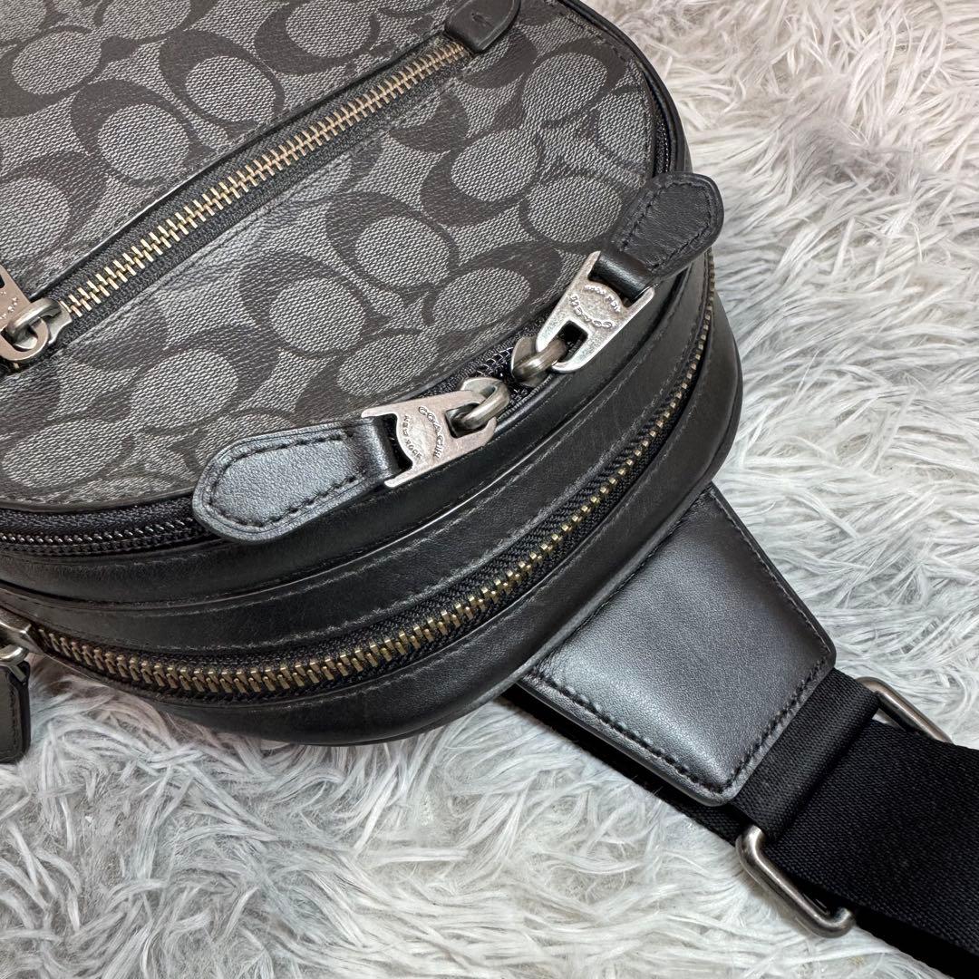 コーチ ボディバッグ ショルダーバッグ クロスボディ 斜め掛け メンズ