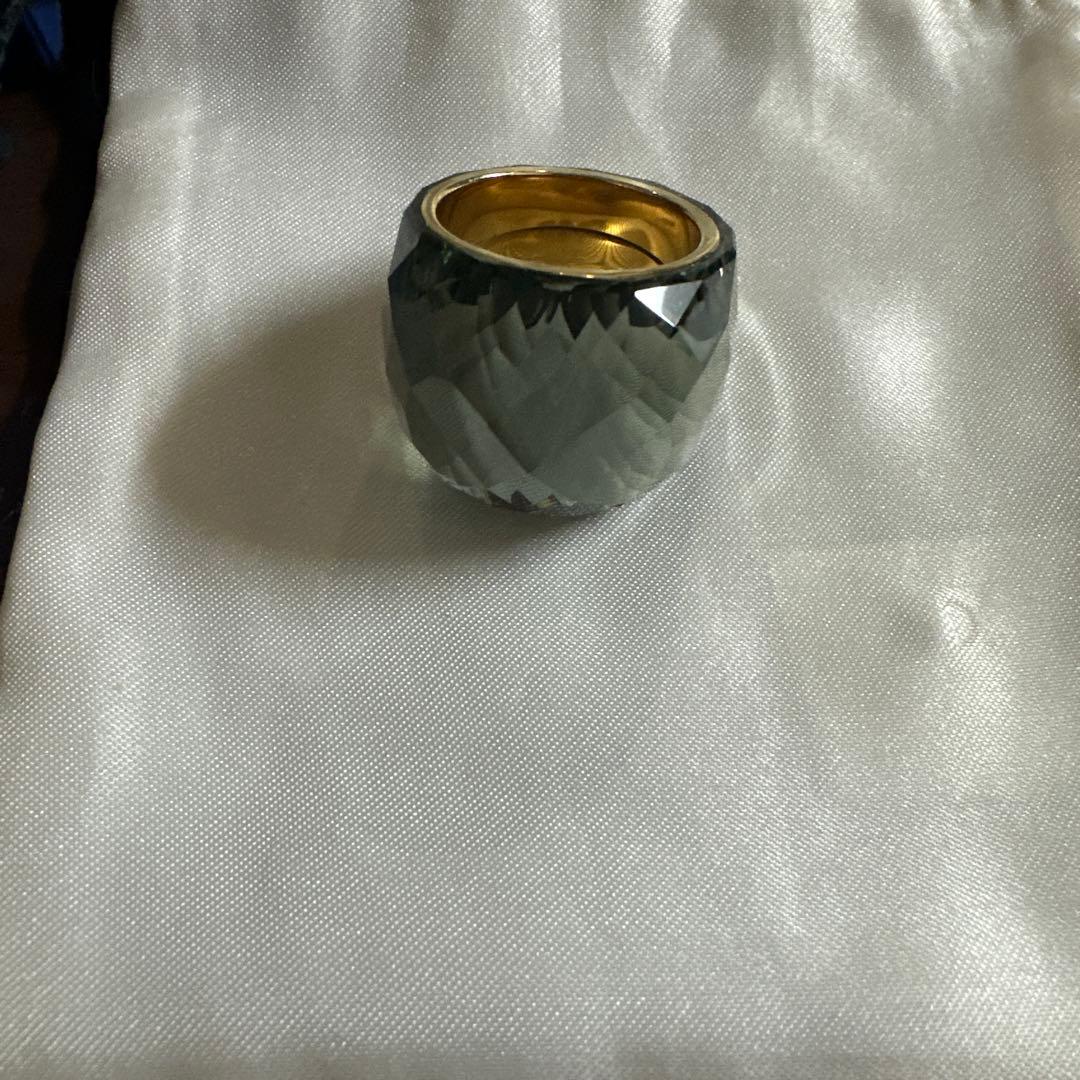 スワロフスキー　ニルヴァーナリング