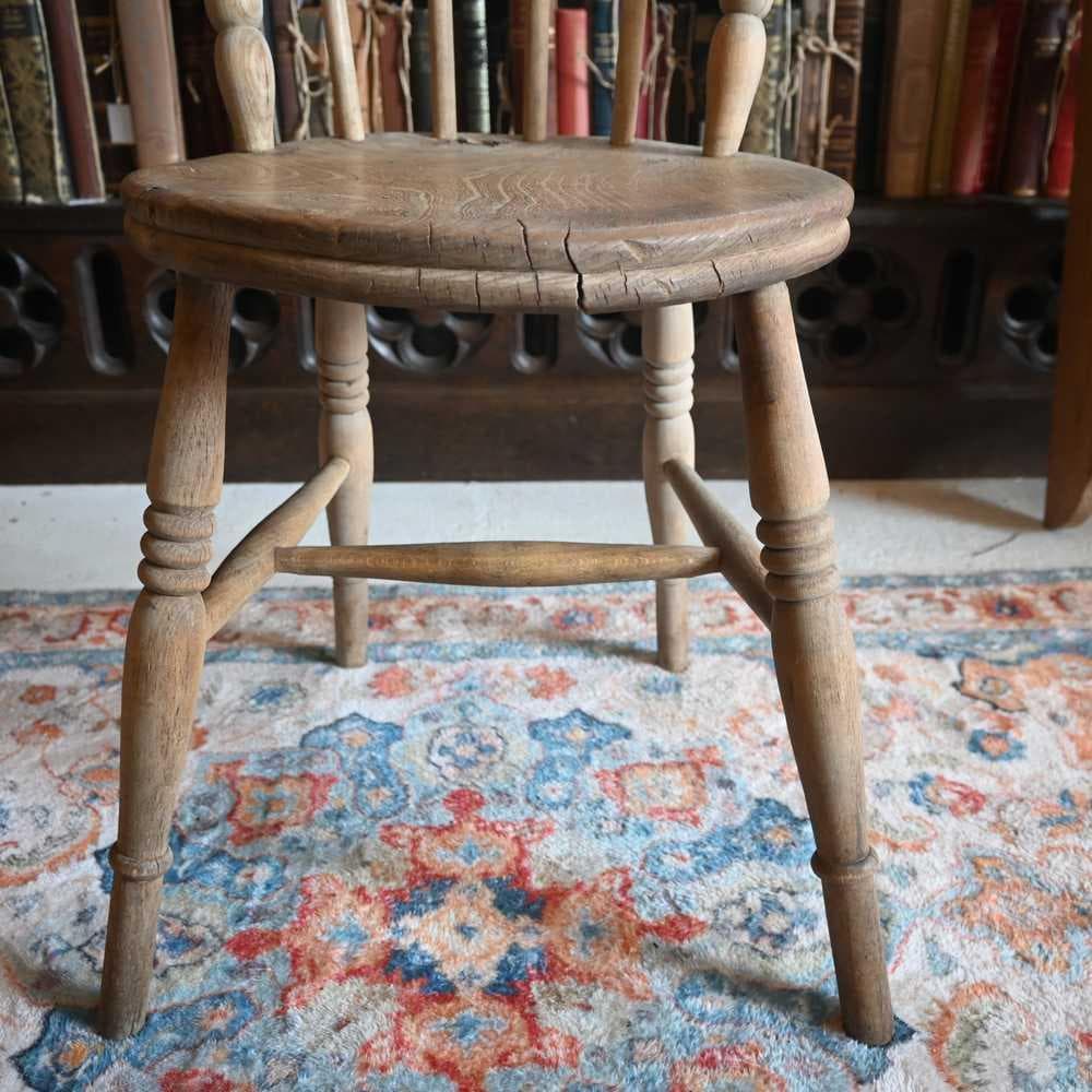 L3705-1-2 英国アンティーク アイベックスチェア キッチンチェア 剝離