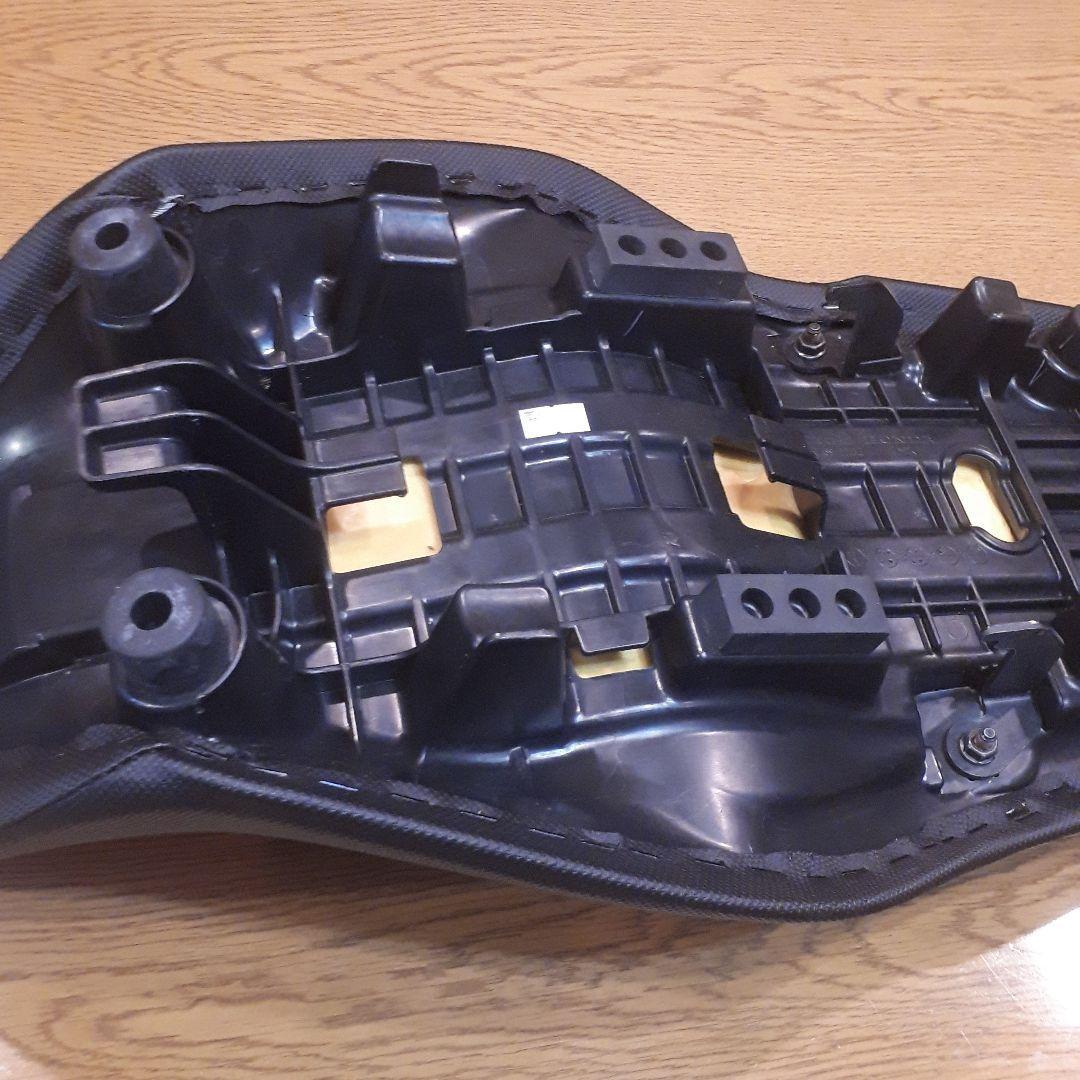 商品名　　エンデュランス　　グロム専用シート