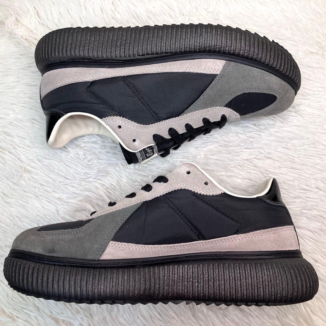 【人気色】Onitsuka Tiger 25.5㌢オニツカタイガー　デレシティ