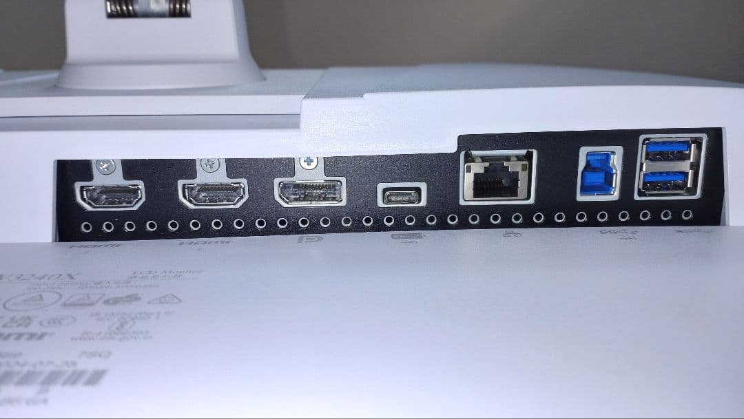 ディスプレイ・モニター本体 EIZO FlexScan EV3240X-WT