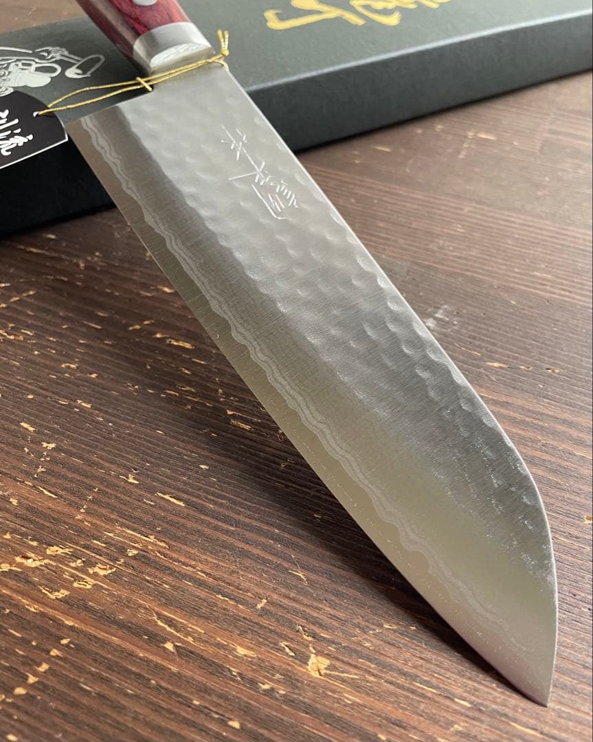 h*i様 増谷刃物 訓平作 三徳包丁 VG10ステンレス 積層槌目 刻流 口金有