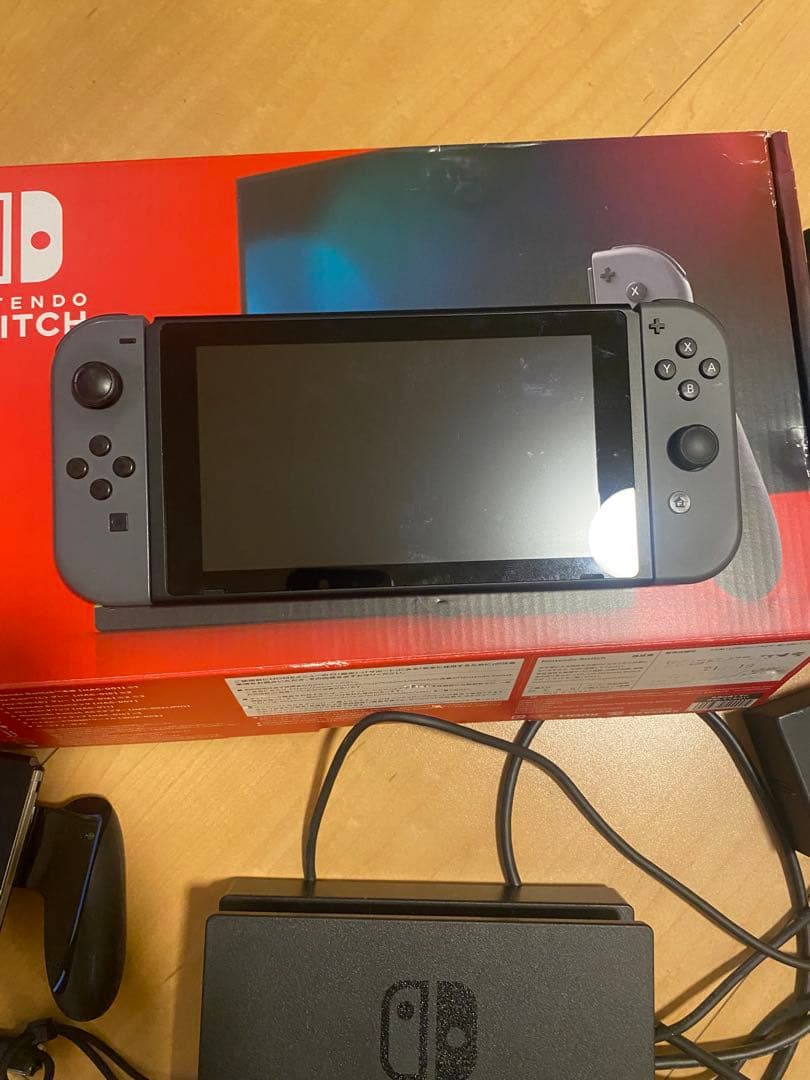 Switch本体（バッテリー強化版）　グレー　付属品完備　持ち運びケース