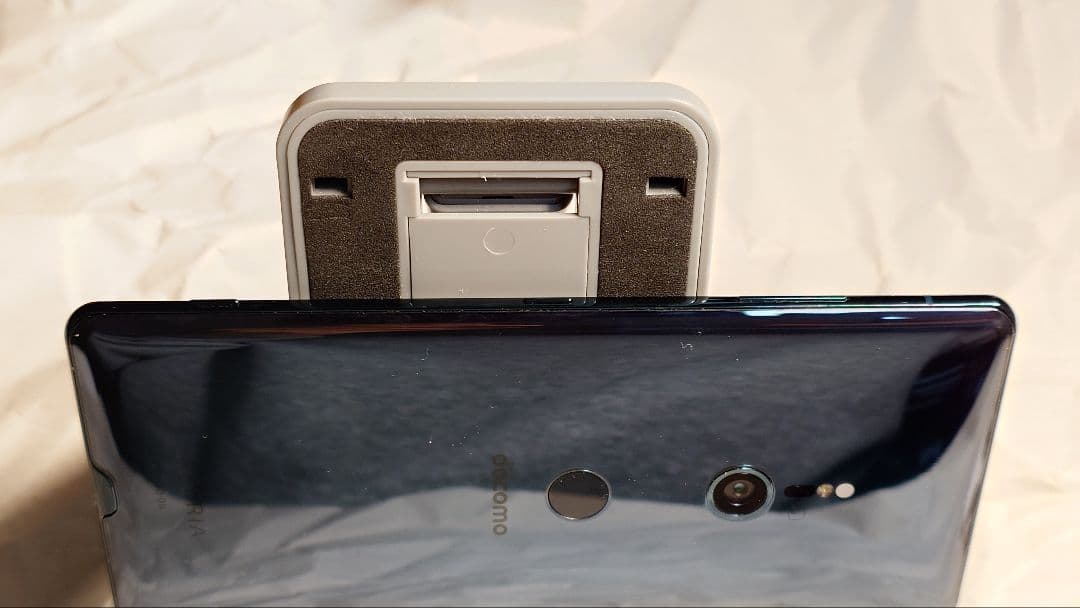 simロック解除済 美品 docomo版 xperia xz3 SO-01L