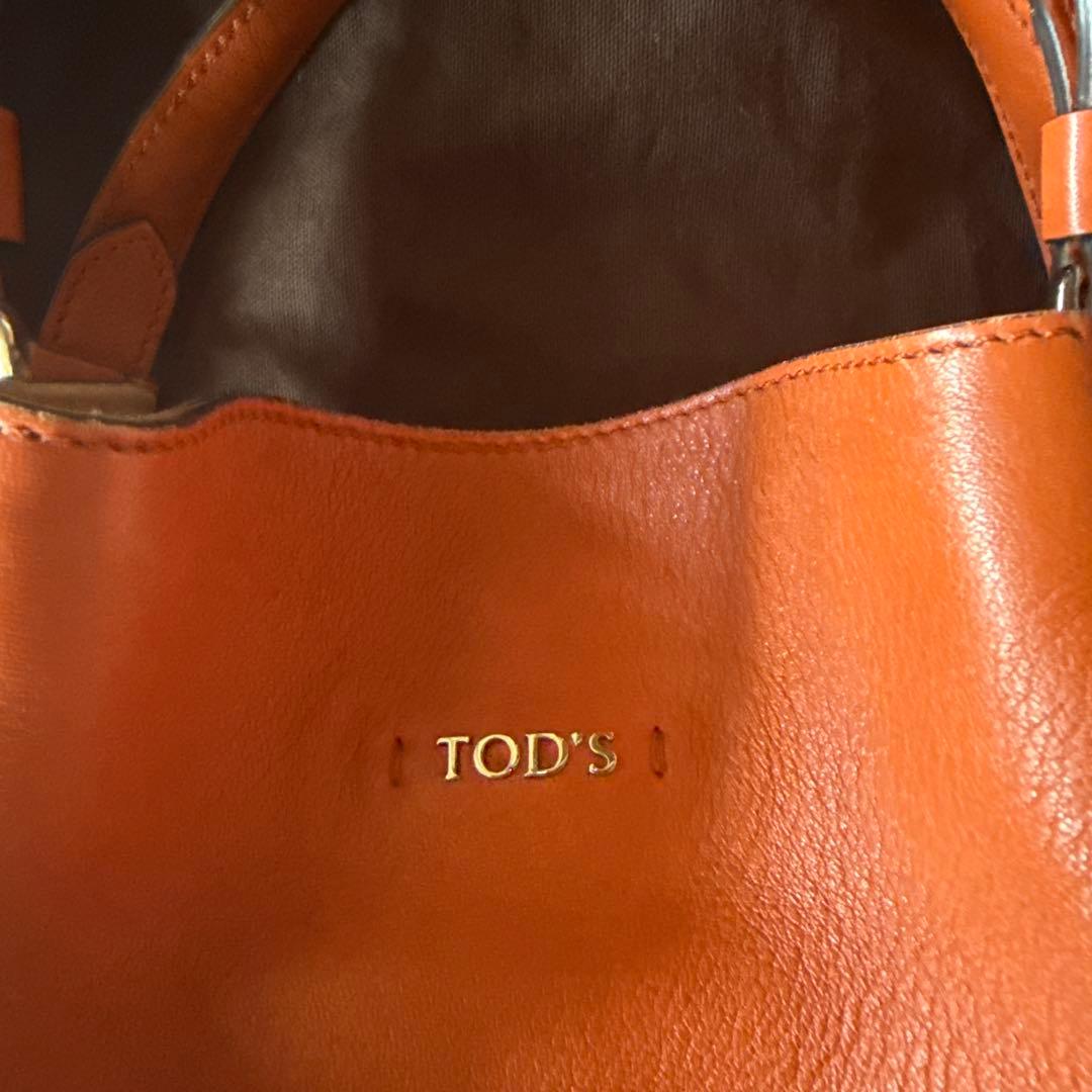 TOD'S オレンジ レザー ハンドバッグ　中古