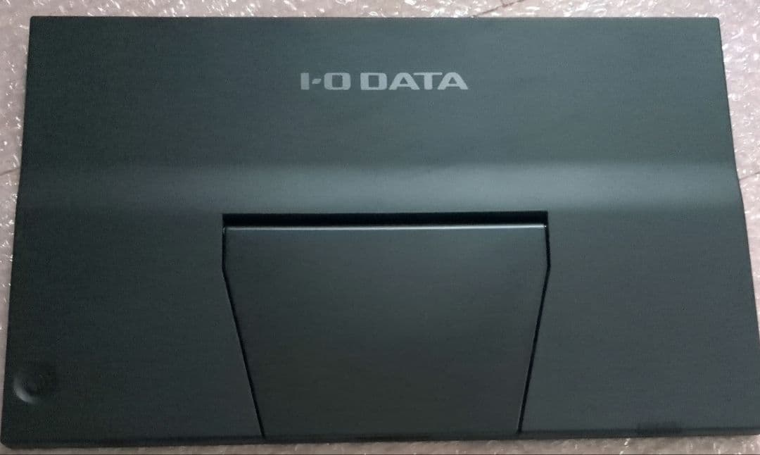未使用美品☆IODATA モバイルディスプレイ 17.3型 YC172AX