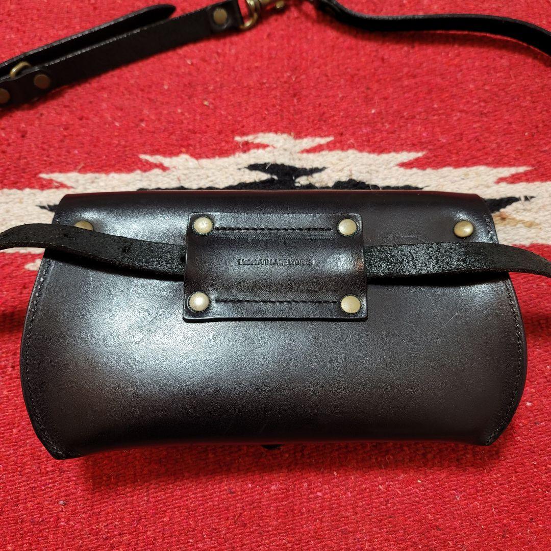 RED MOON サドルレザー ボディバッグ ウエストポーチ コンチョ付き