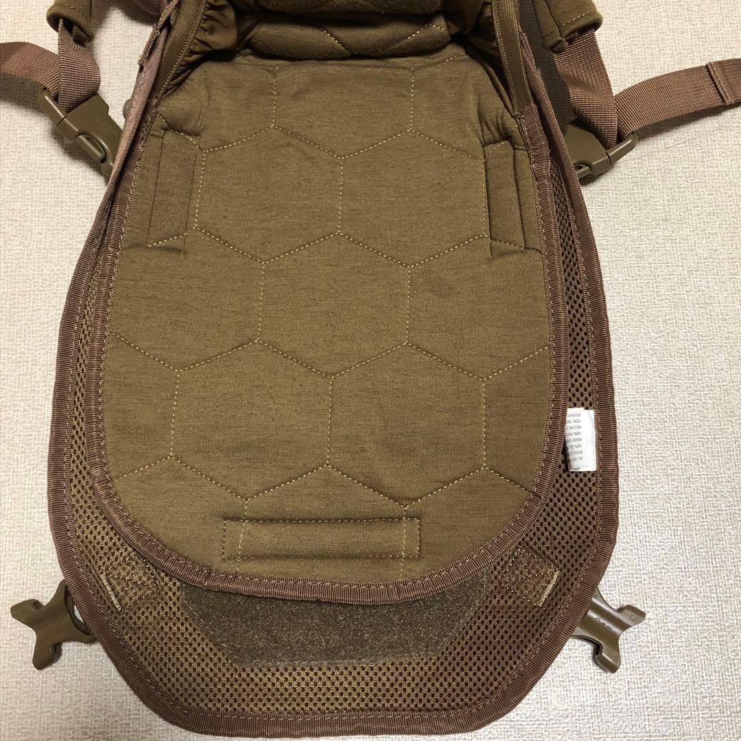 TBG TACTICAL BABY GEAR 抱っこ紐 クーラーポーチ付