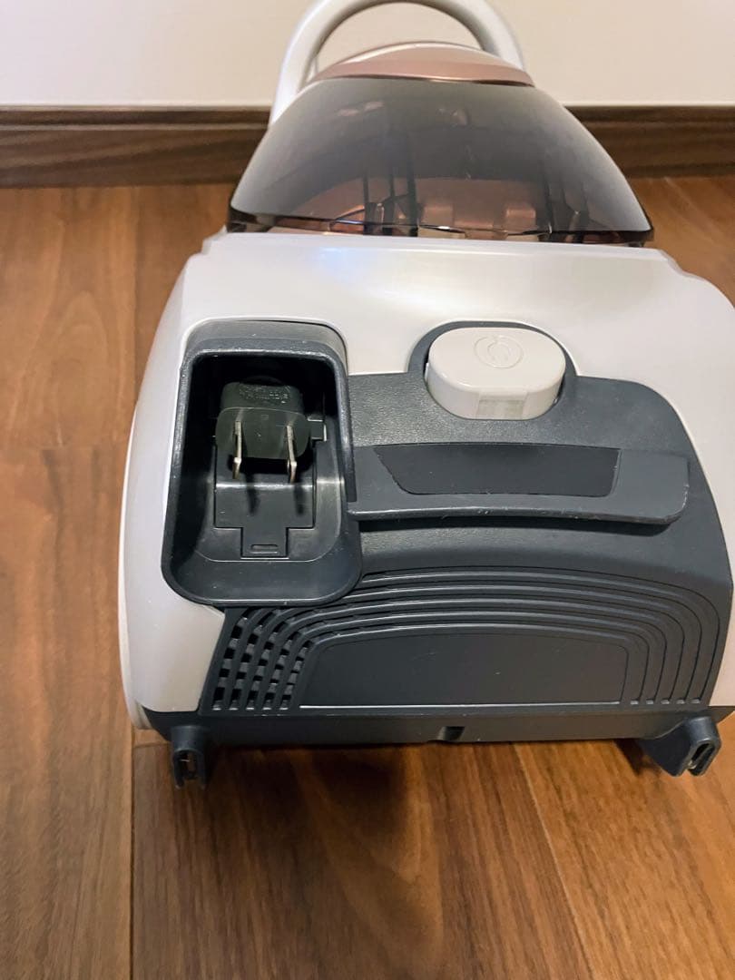 三菱掃除機(キャニスター) 本体　Be-K 紙パック付き　Mitsubishi