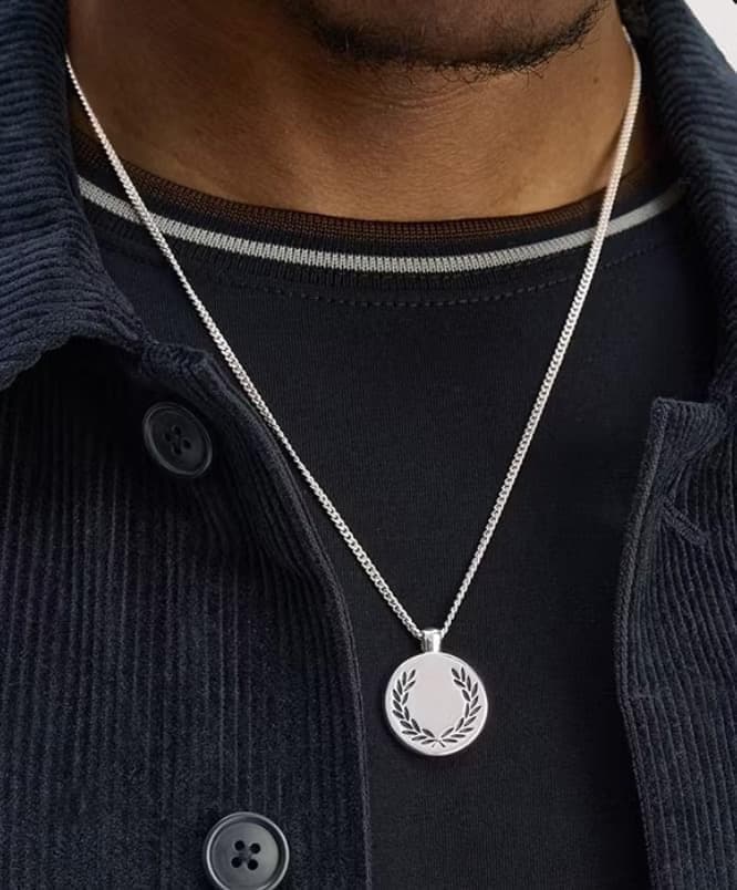 FREDPERRY フレッドペリー 月桂樹 ローレルネックレス シルバー 新品