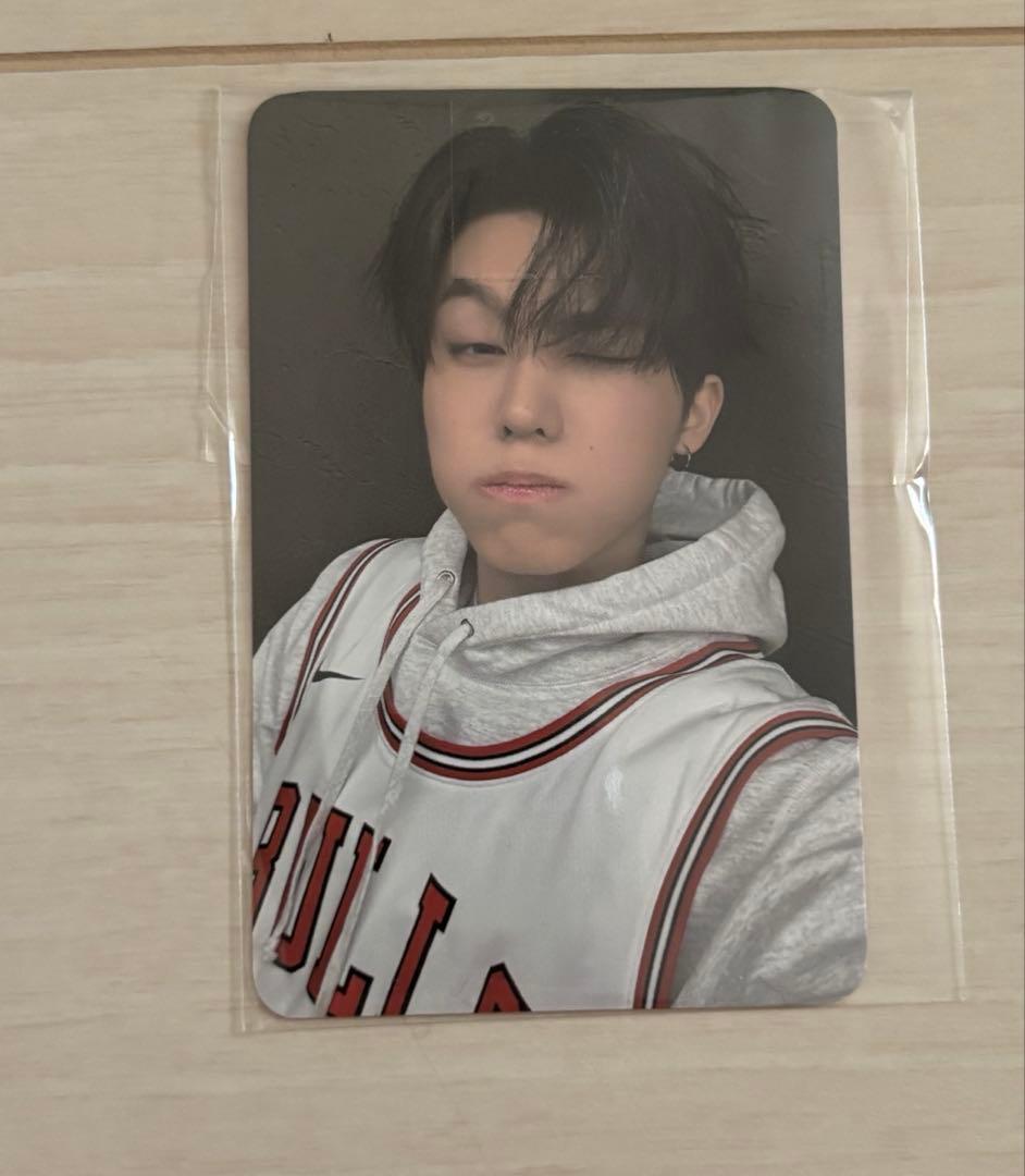 treasure ジョンウ pleasure MD特典 トレカ ラキドロ