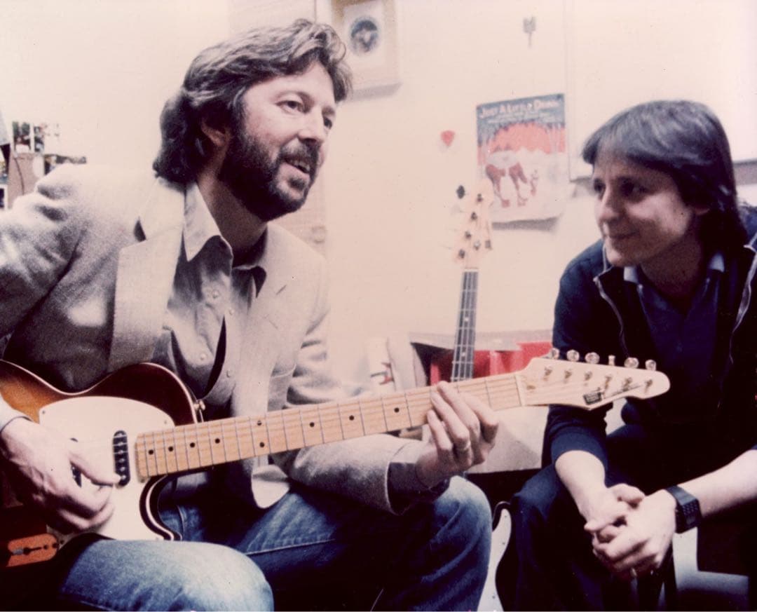 STRINGS & THINGS IN MEMPHIS Custom ケース付