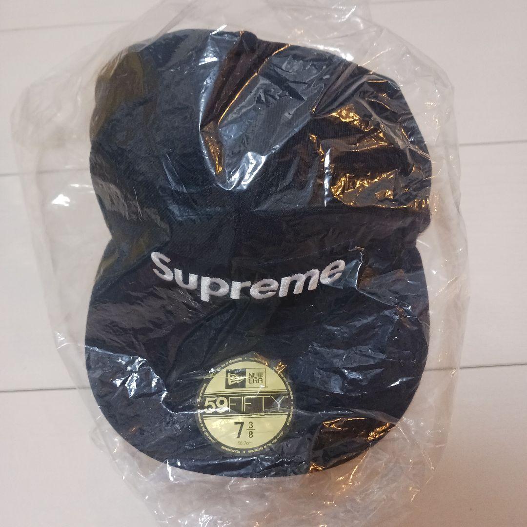 (新品未使用タグ付き)Supreme×ニューエラ7 3/8