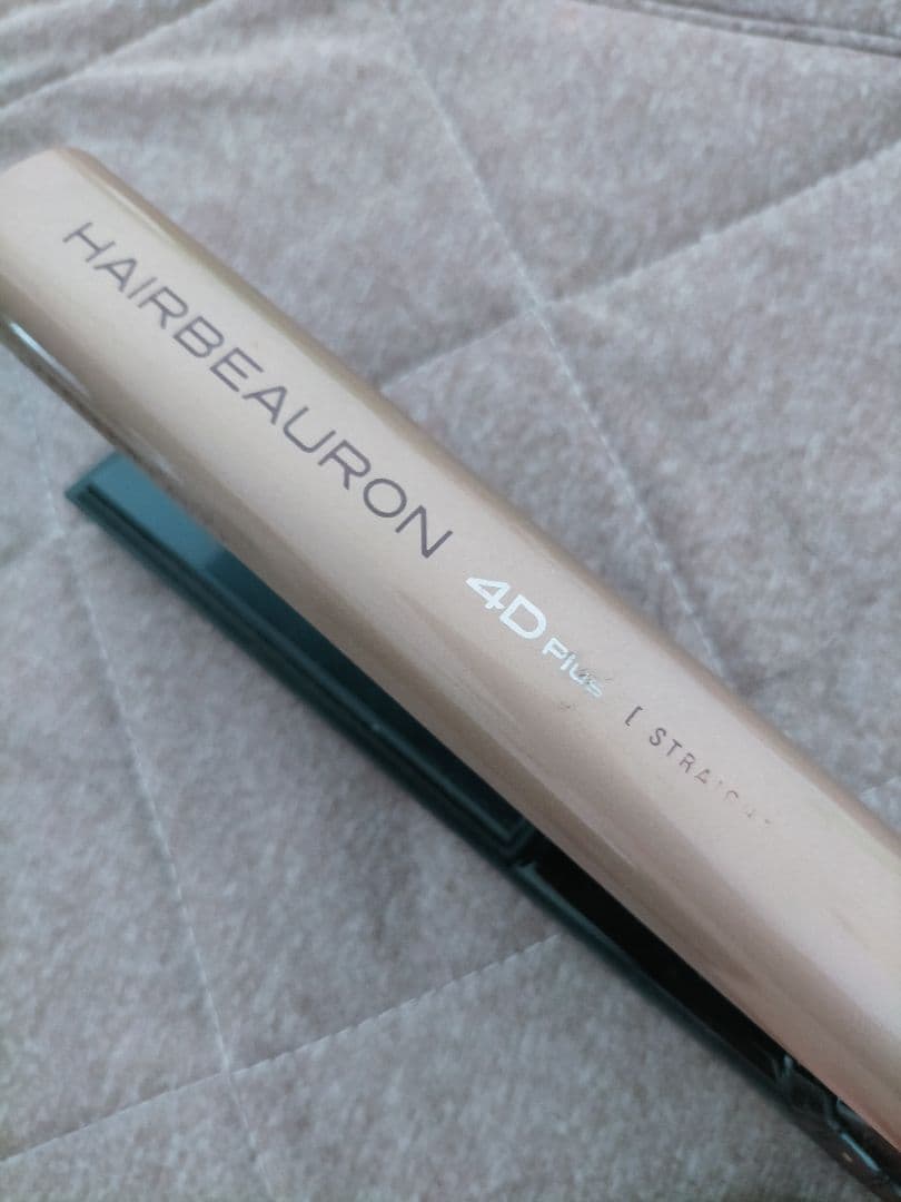 【お値下げ】ヘアビューロン4dplus 40-180℃ストレートヘアアイロン