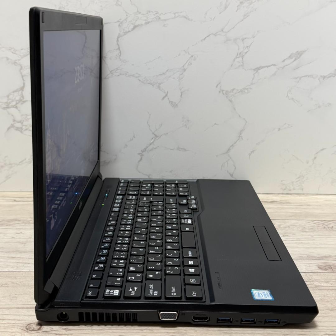 動作確認済み！第8世代i5 テンキー付き 富士通 ノートパソコン