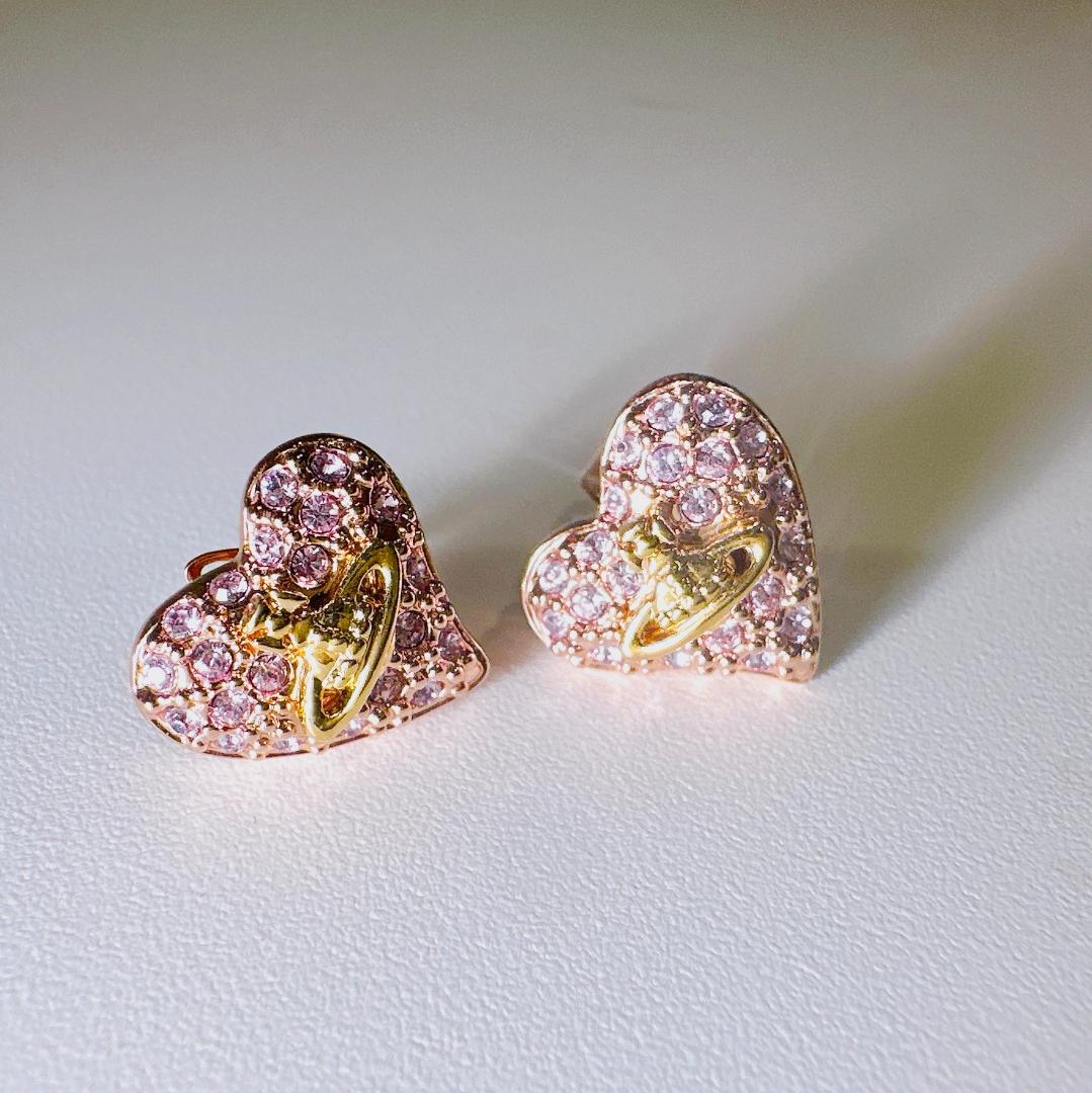 Vivienne Westwood ハート型イヤリング ピアス