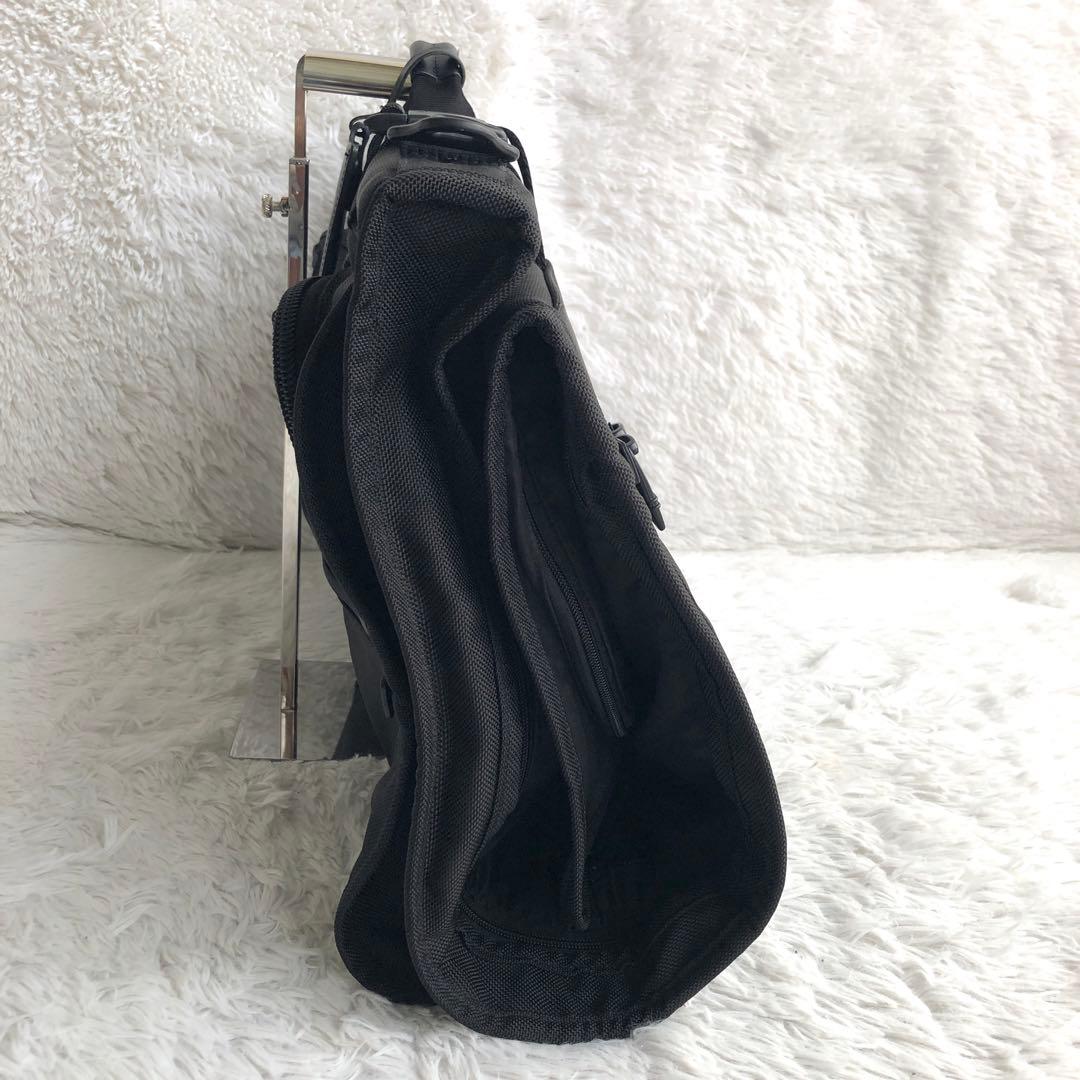 TUMIトゥミ ALPHA ガーメント バッグ トライフォールド キャリーオン