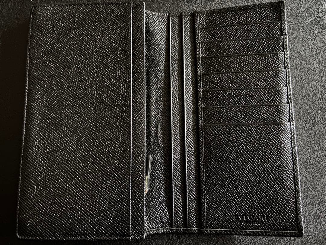 美品　ブルガリ 長財布　レザー　黒　30398 ビーゼロワン　BB Man