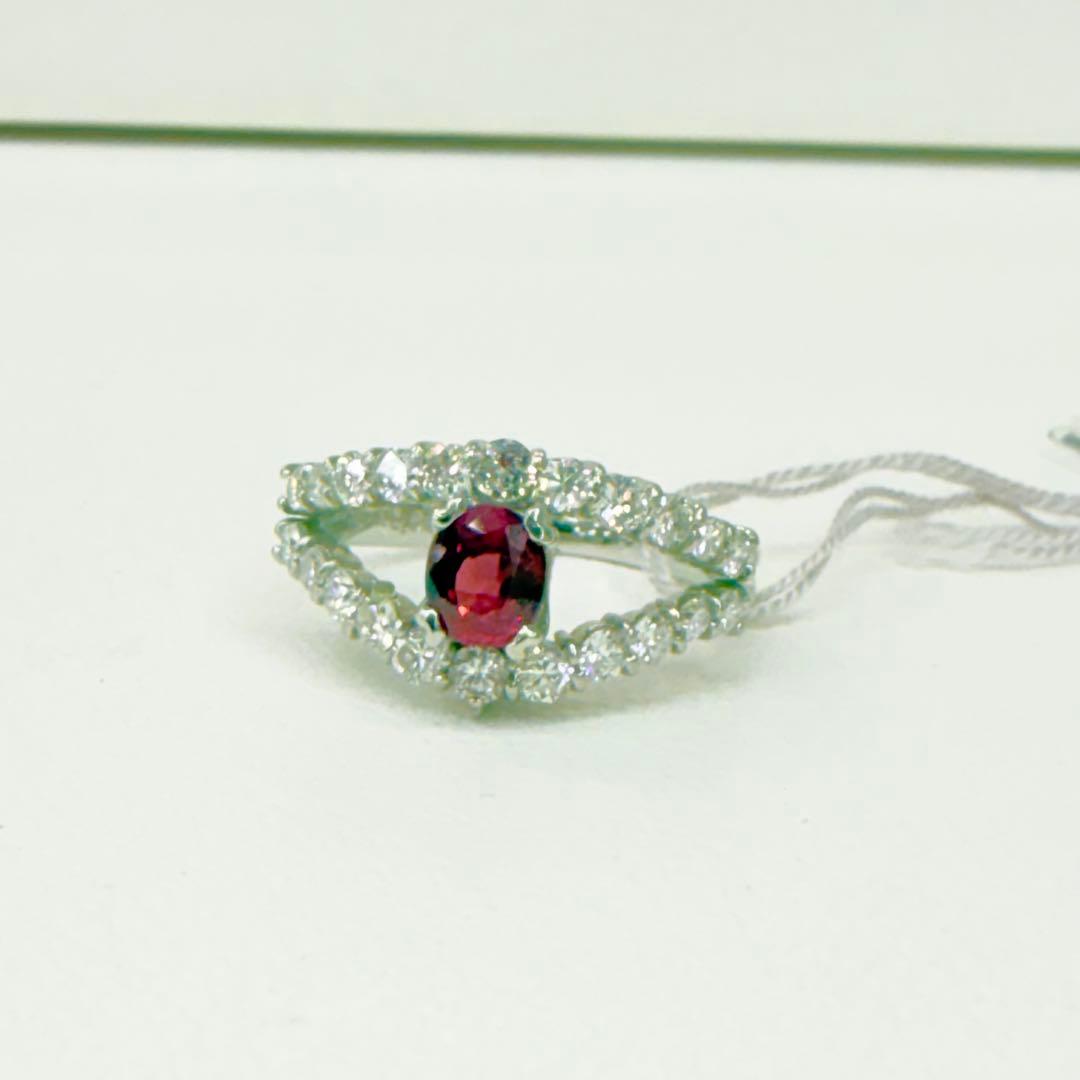 PT900 高品質天然ルビー/天然ダイヤリング新品仕上げ済み。プラチナ。11号。