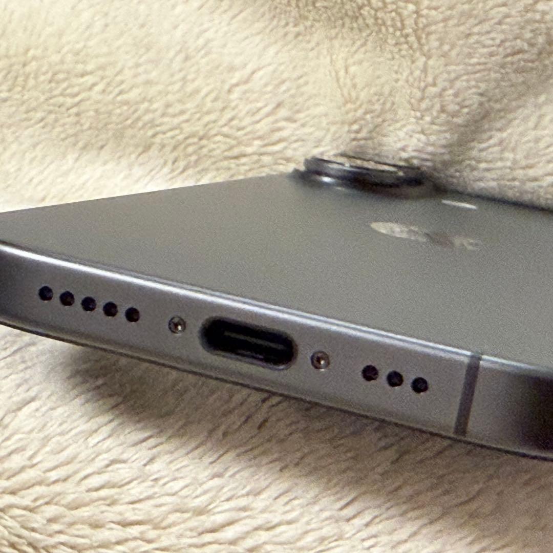 iPhone 17 256GB ブラック SIMフリー Apple