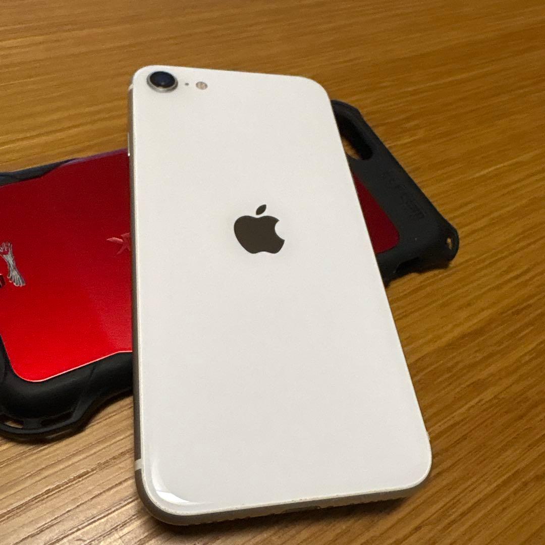 Apple iPhone SE 2 ホワイト　本体