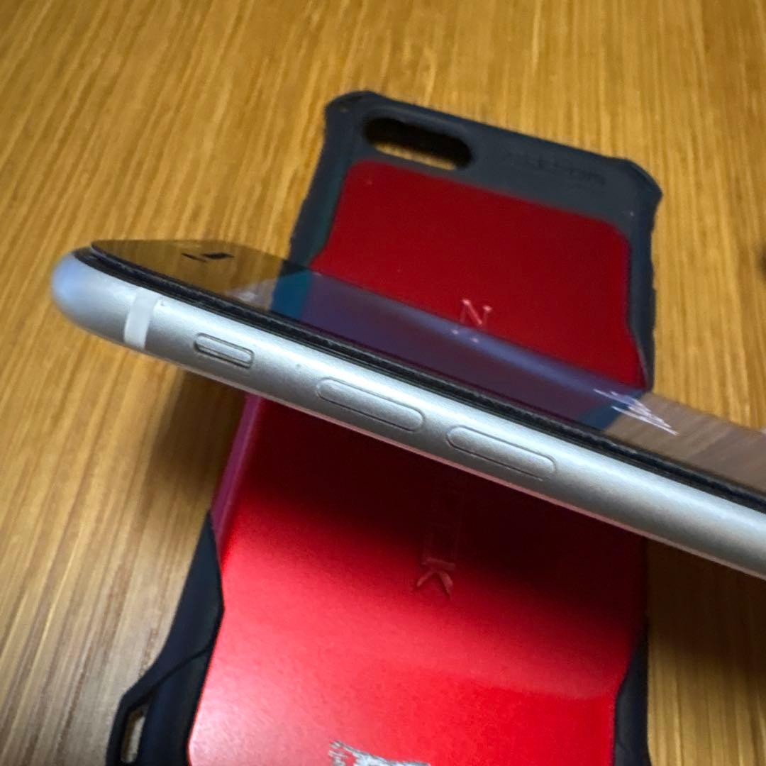 Apple iPhone SE 2 ホワイト　本体