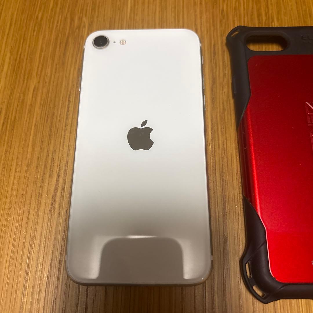 Apple iPhone SE 2 ホワイト　本体
