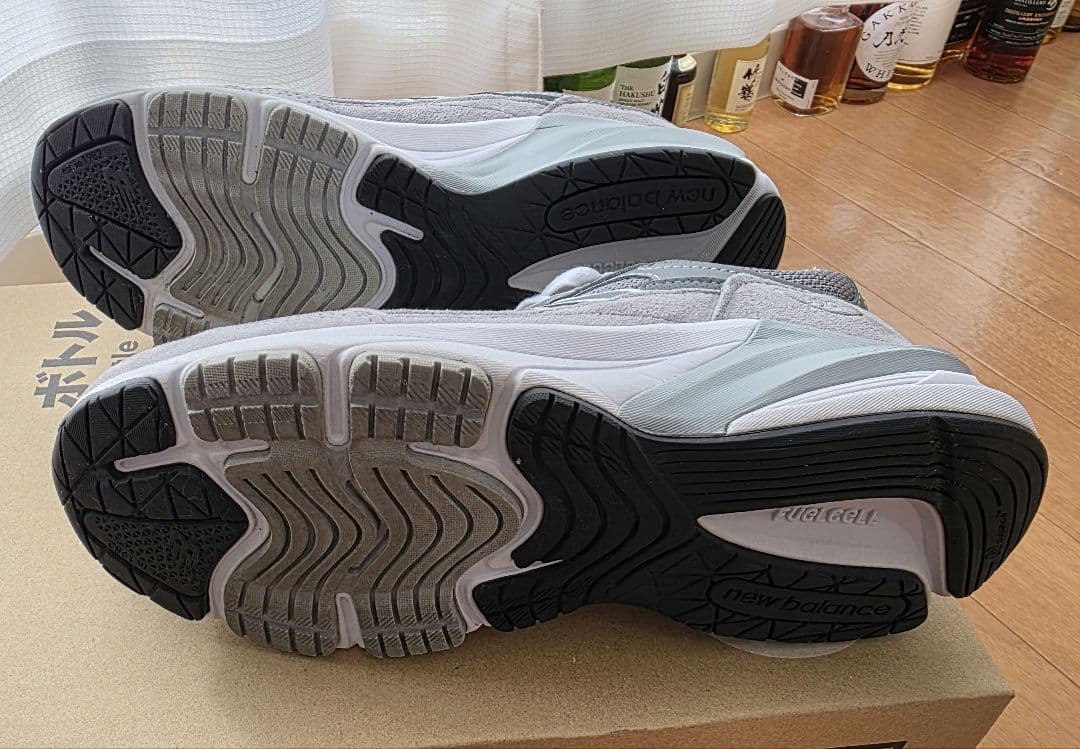 【中古品】New Balance made in USA990V6スニーカー2E