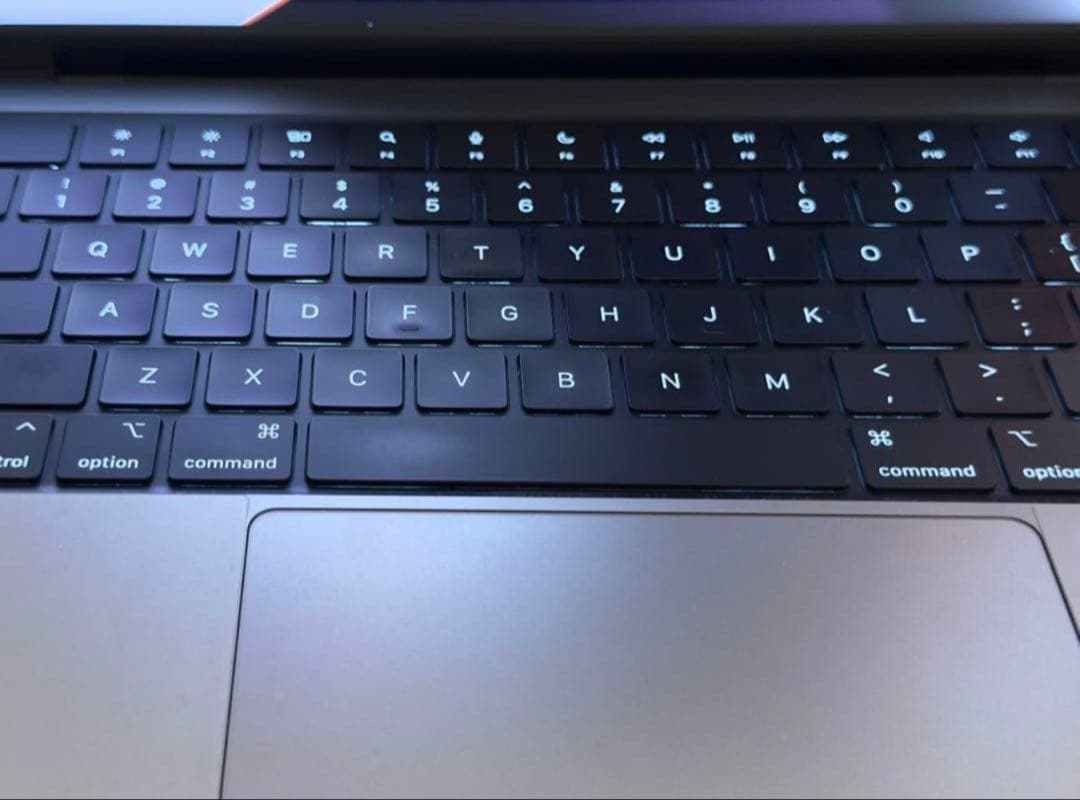 8TB 64GB MacBook Pro 14インチ USキーボード CTO